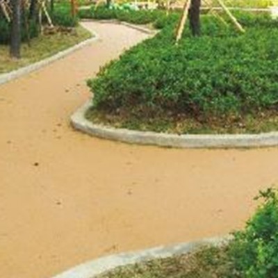 공원 보행로